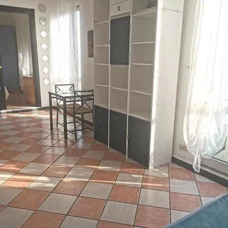 La Lanterna 3*
