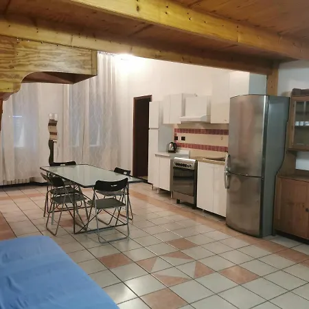 La Lanterna 3*