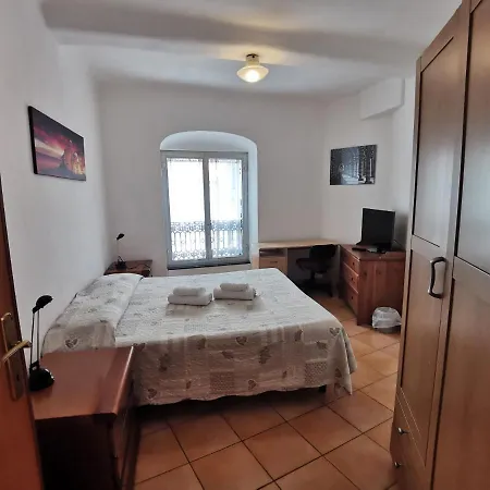 Hotel apartamentowy La Lanterna Genua