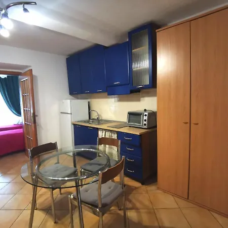 La Lanterna 3* Genua