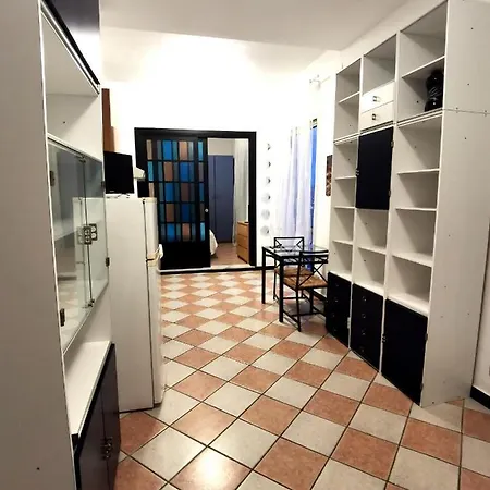 Ξενοδοχείο με διαμερίσματα La Lanterna