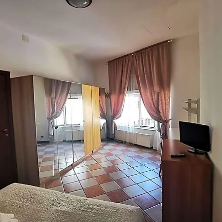 La Lanterna 3*