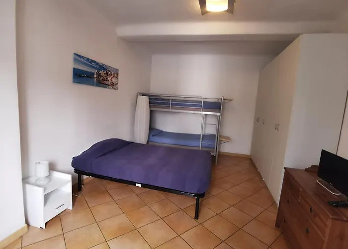 La Lanterna Apartahotel 3*