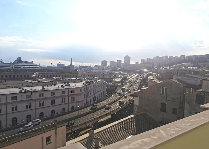 La Lanterna 3* Genua