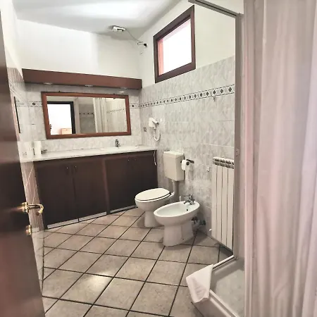 La Lanterna מלון דירות ג'נובה